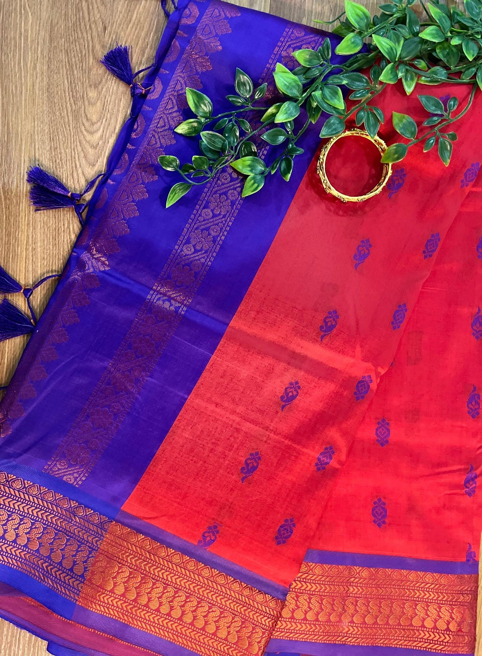 TSC 501 Premium Soft Silk Cotton Saree Contrast Blouse Pc